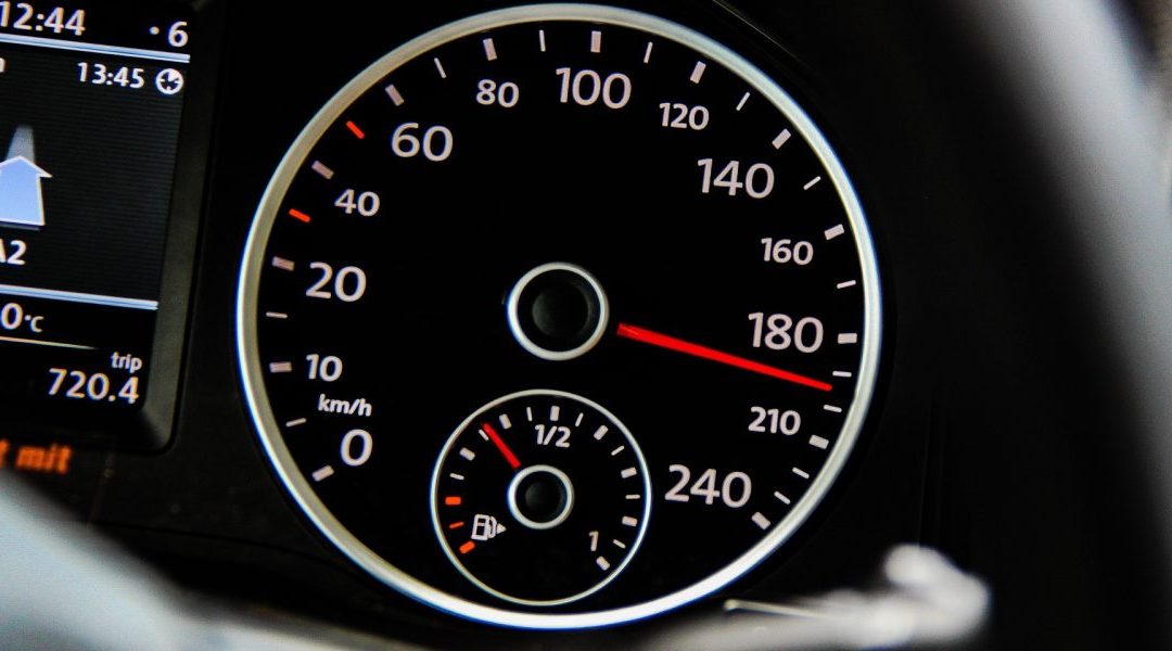 Boete tijdens rijles, wie betaalt?
